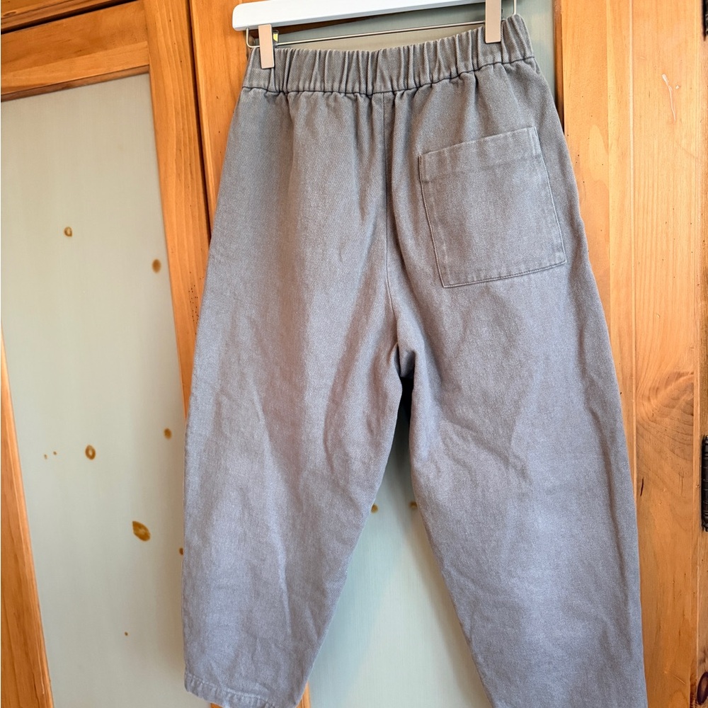 7115 by Szeki NYC Relaxed Elastic Waist Pants in Gray - Picture 2 of 11
